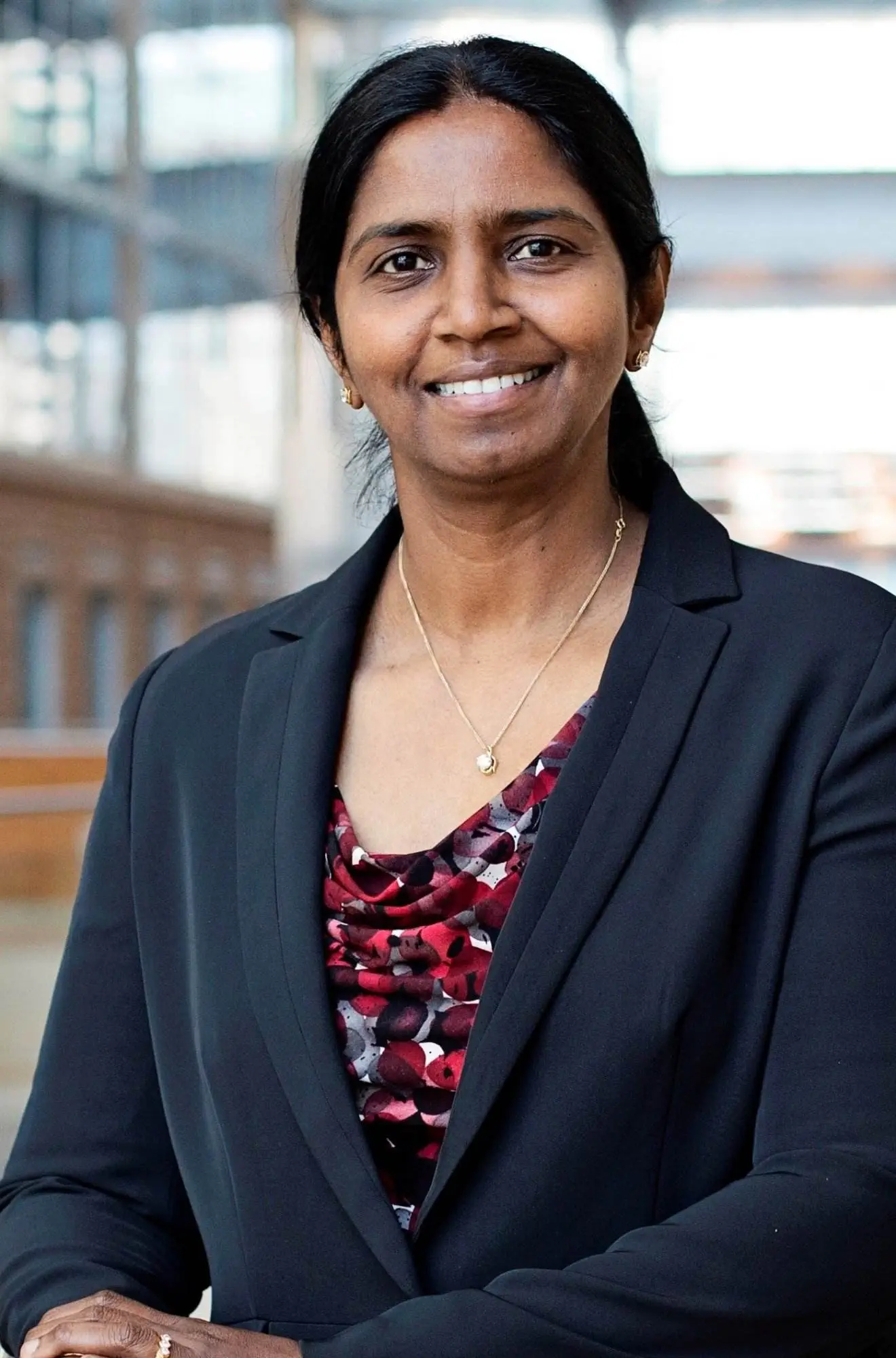 Photo of Dr. Shanthi Johnson